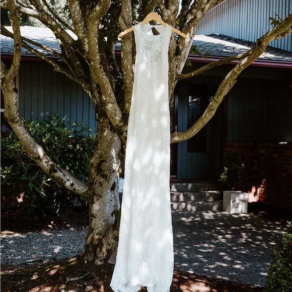 Grace Loves Lace Alexandra Rose Wedding Dress - Picture 12 of 16